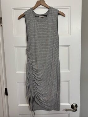 Athleta Gray Striped Ruched Sleeveless Dress